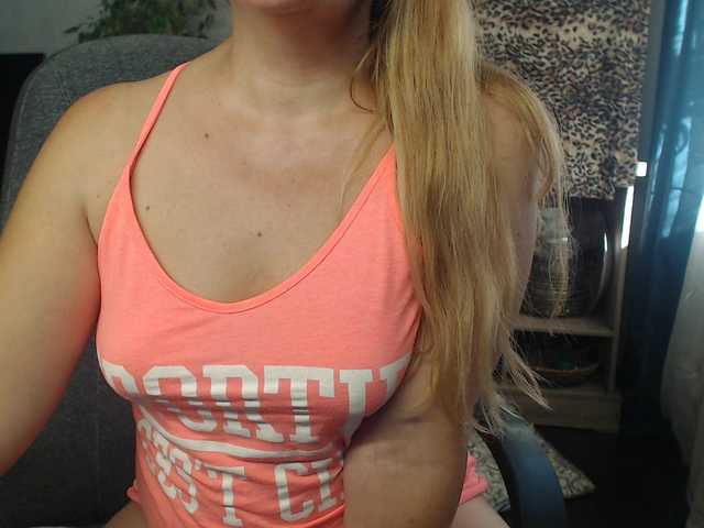 romashka1211 live webcam show