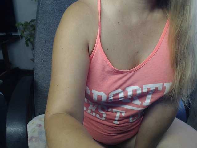 romashka1211 live webcam show