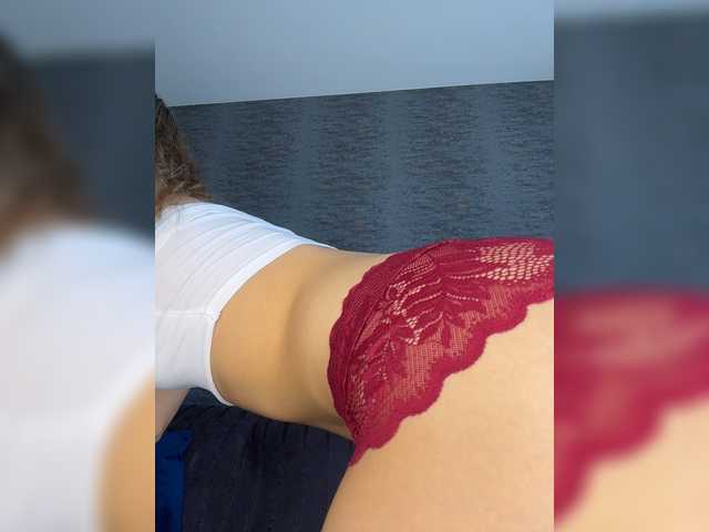 MelodyFox live cam on BongaCams