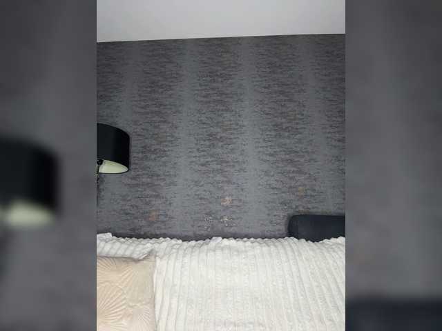 MelodyFox's BongaCams show and profile