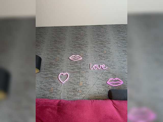 MelodyFox live cam on BongaCams