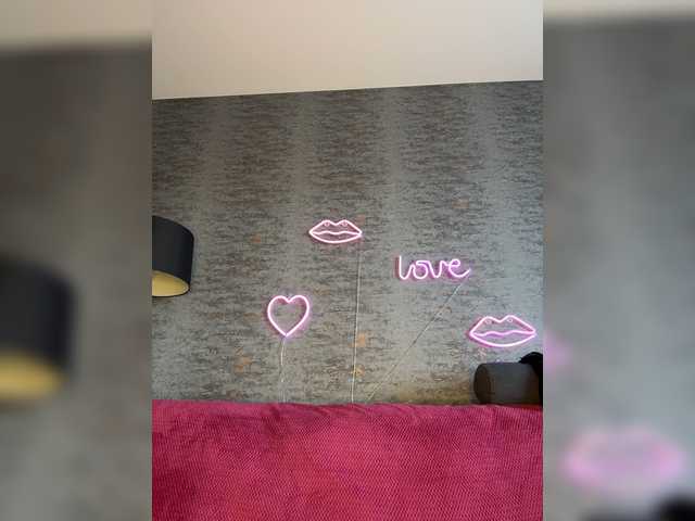 MelodyFox live cam on BongaCams