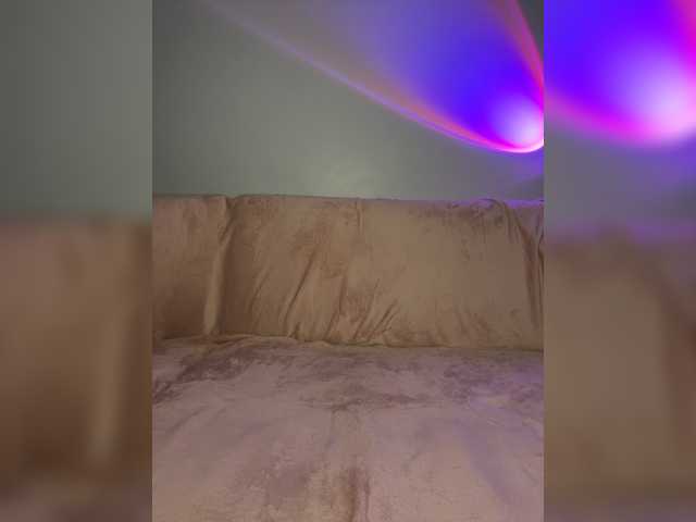 MelodyFox live cam on BongaCams
