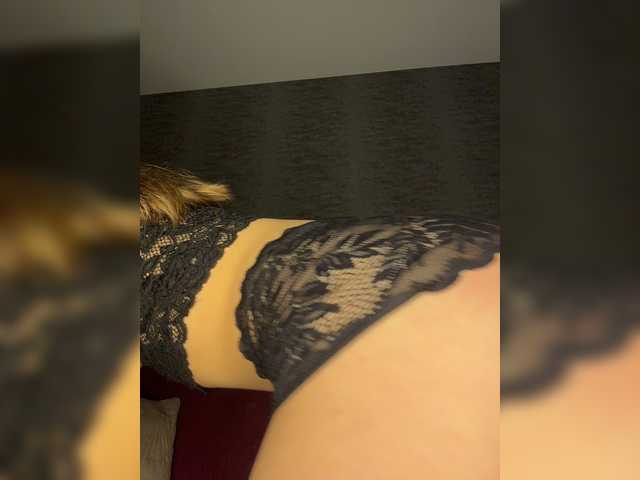 MelodyFox live cam on BongaCams