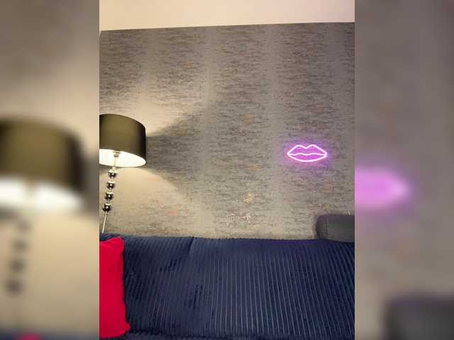 MelodyFox's BongaCams show and profile