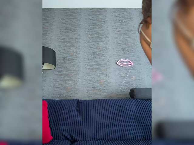 MelodyFox's BongaCams show and profile