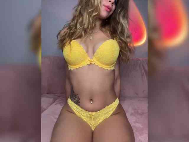MelodyFox webcam