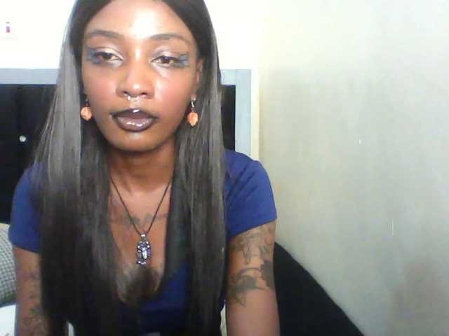 Calin33, en vivo ahora en BongaCams