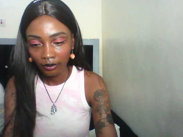 Calin33 live cam on BongaCams