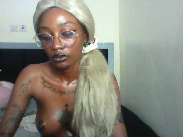 Calin33 live cam on BongaCams