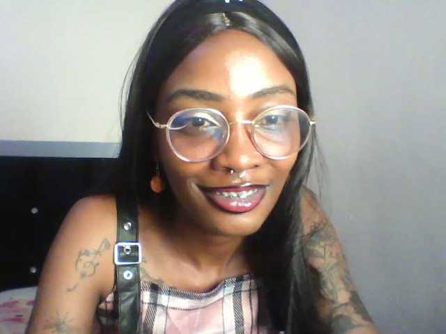 Calin33 live cam on BongaCams
