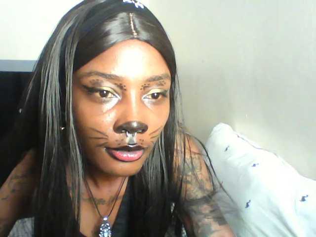 Calin33 live cam on BongaCams