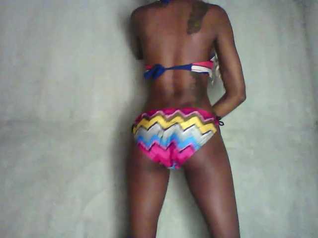 Calin33 live cam on BongaCams