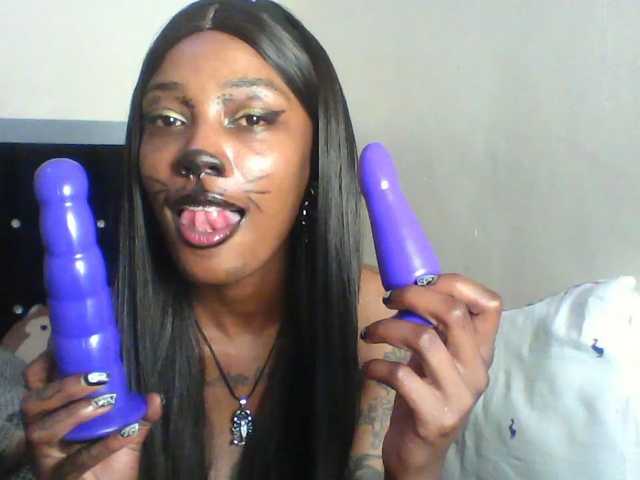 Calin33 live cam on BongaCams