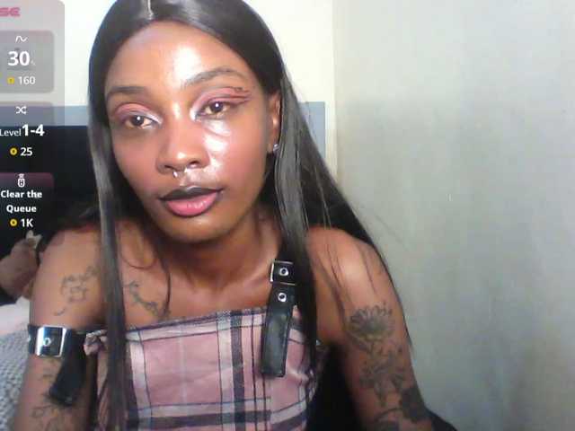 Calin33 live cam on BongaCams