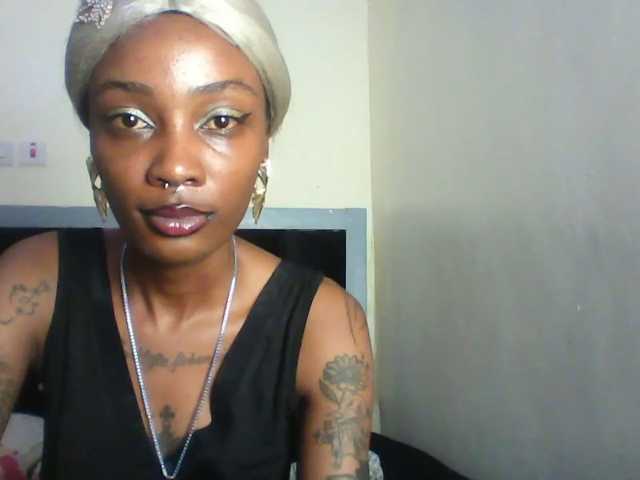 Calin33 live cam on BongaCams