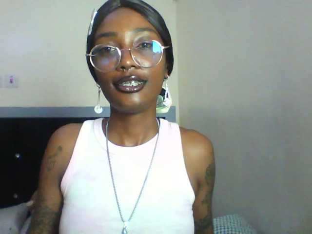 Calin33 live cam on BongaCams