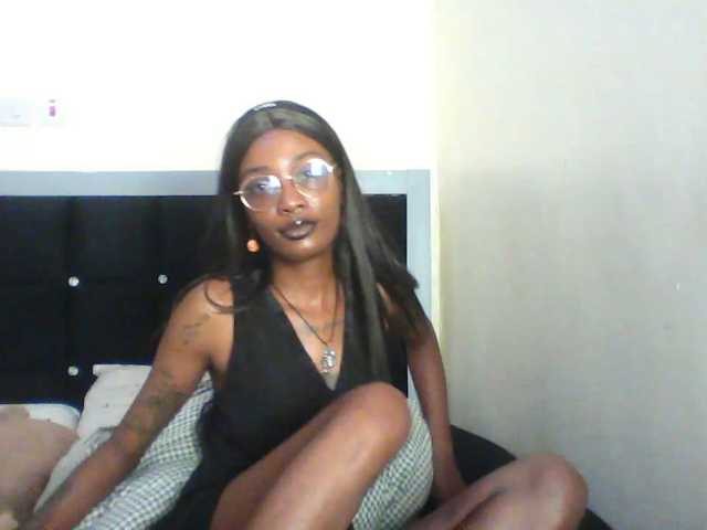 Calin33 live cam on BongaCams