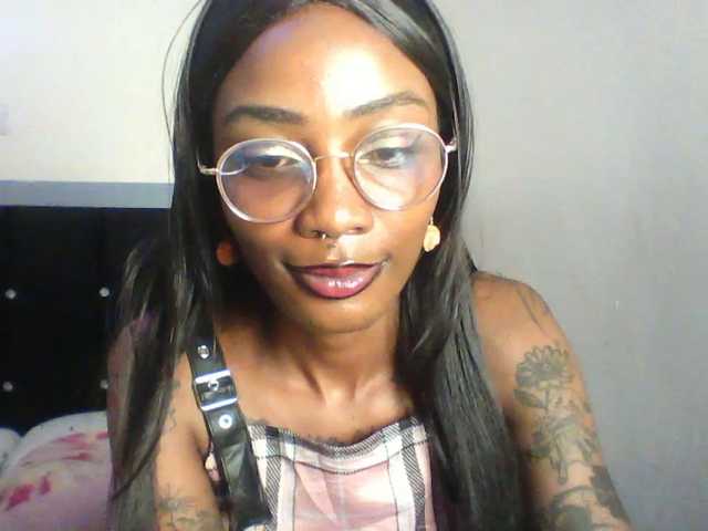Calin33 live cam on BongaCams