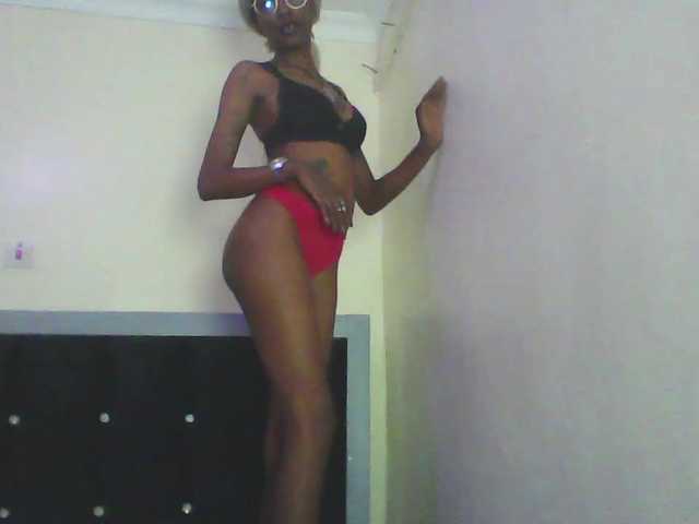 Calin33 live cam on BongaCams
