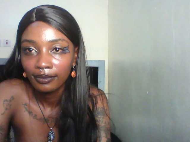 Calin33 live cam on BongaCams