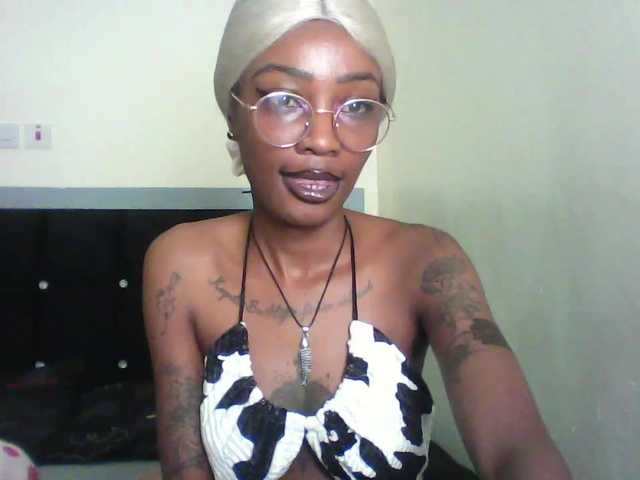 Calin33 live cam on BongaCams