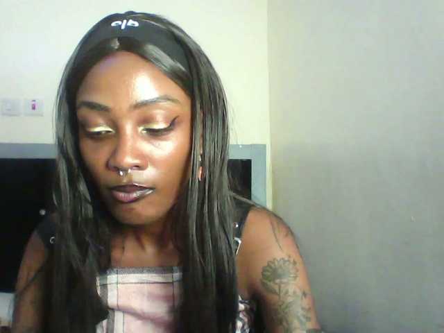 Calin33 live cam on BongaCams