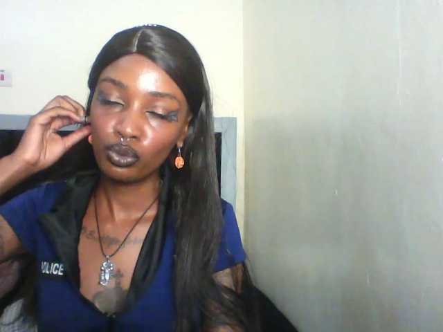 Calin33 live cam on BongaCams
