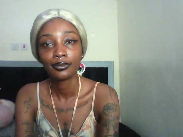 Calin33 live cam on BongaCams