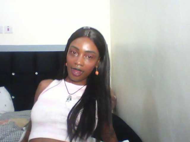 Calin33 live cam on BongaCams