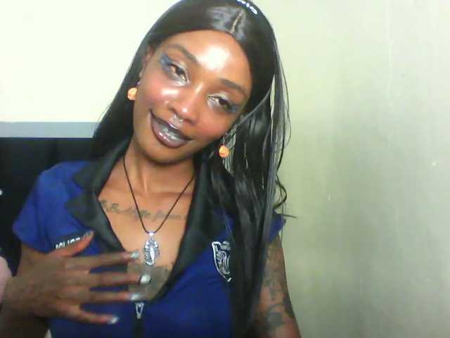 Calin33 live cam on BongaCams