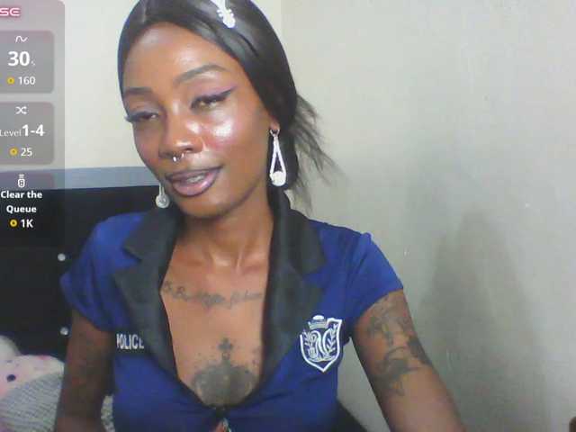 Calin33 live cam on BongaCams