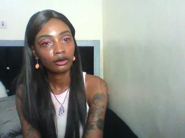 Calin33 live cam on BongaCams