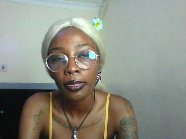 Calin33 live webcam show