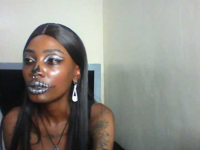 Calin33 live cam on BongaCams