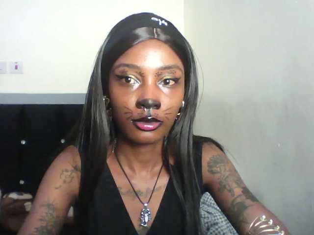 Calin33 live cam on BongaCams