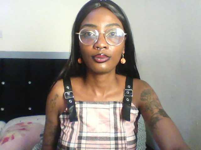 Calin33 live cam on BongaCams