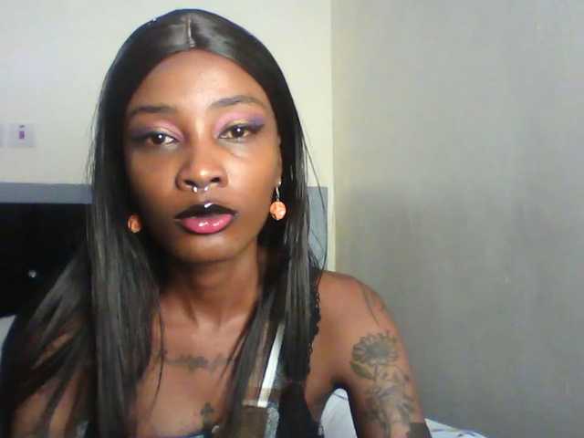 Calin33 live cam on BongaCams