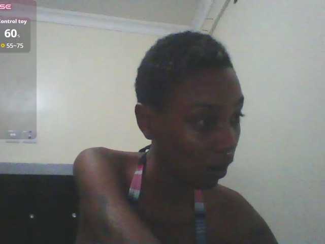 Calin33 live cam on BongaCams