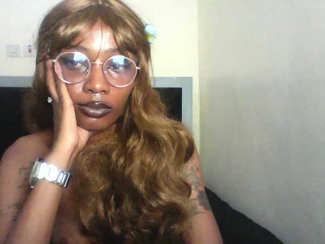 Veegee live webcam show