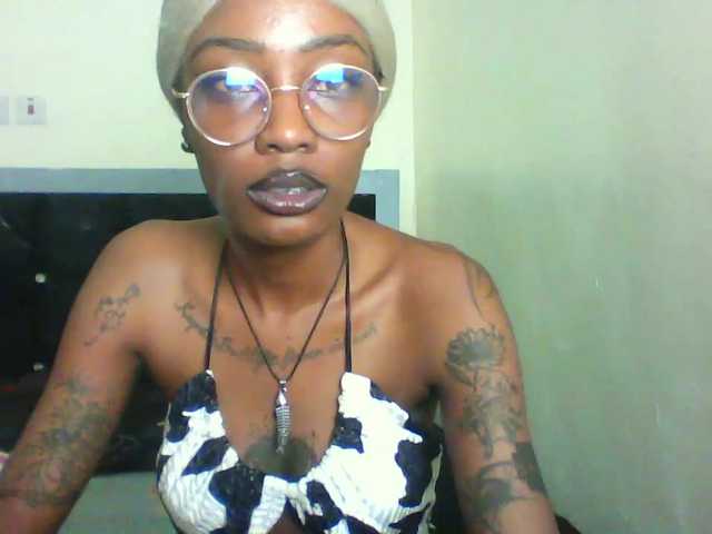 Calin33 live cam on BongaCams