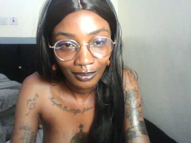 Calin33 live cam on BongaCams