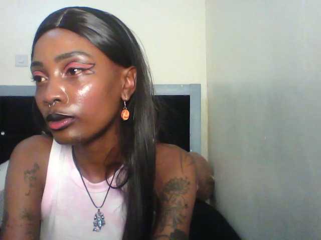 Calin33 live cam on BongaCams