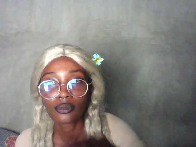 Calin33 live cam on BongaCams