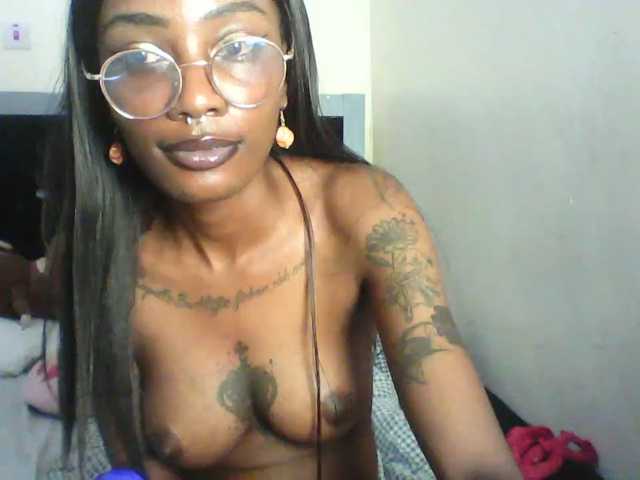 Calin33 live cam on BongaCams
