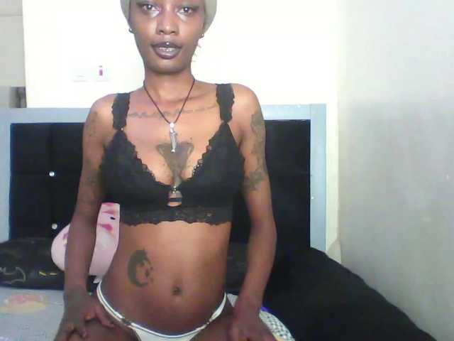 Calin33 live cam on BongaCams