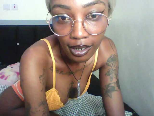 Calin33 live cam on BongaCams