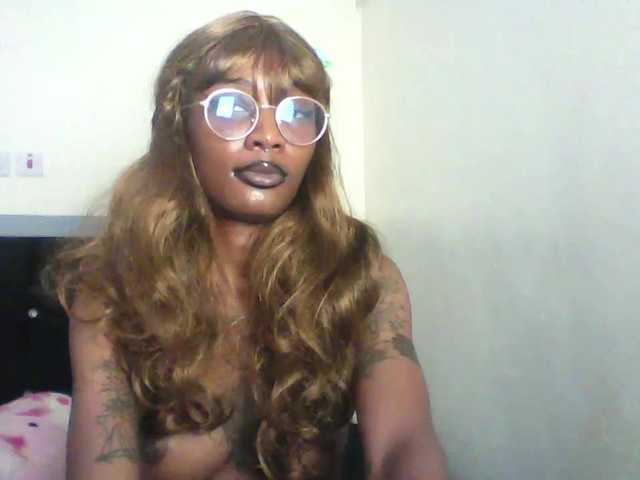 Calin33 live cam on BongaCams