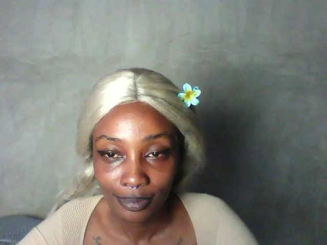 Calin33 live cam on BongaCams