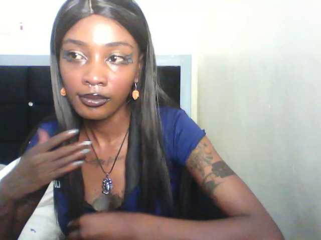 Calin33 live cam on BongaCams